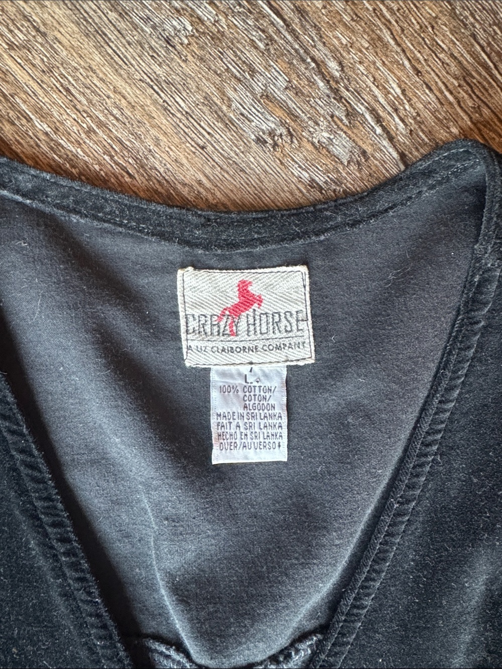 Vintage Crazy Horse Liz Claiborne Black Button-Front Women's Velour Velvet Vest - Picture 2 of 4